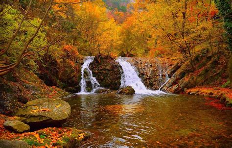 Autumn Waterfall Wallpapers - Top Free Autumn Waterfall Backgrounds ...