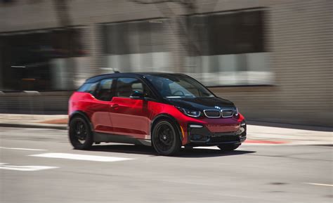 BMW i3 Reviews | BMW i3 Price, Photos, and Specs | Car and Driver