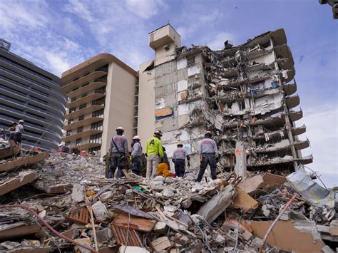 Search suspended ahead of collapsed Florida tower demolition | Weather ...