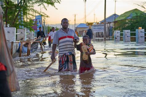 Devastating Floods Displace Thousands in Somalia, after Prolonged ...