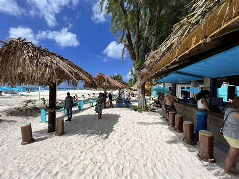 Happy Hours at Savvy On The Bay, Barbados