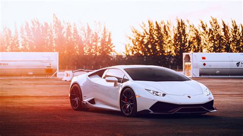 White Lamborghini Wallpaper