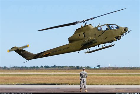 Bell AH-1S Cobra (209) - Vietnam War Flight Museum | Aviation Photo ...