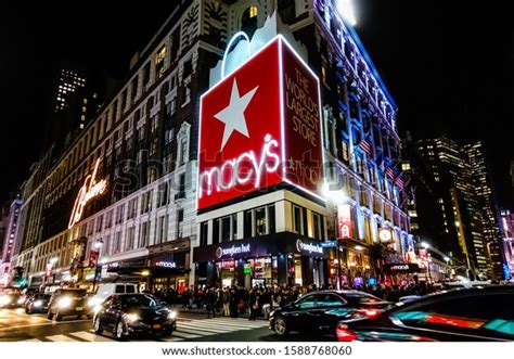 Macy's Herald Square: Over 1,539 Royalty-Free Licensable Stock Photos ...