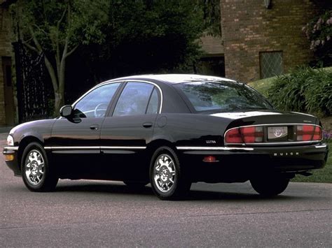 Car Pictures: Buick Park Avenue Ultra 2001