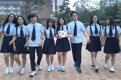 Creatrip: The Best High School Uniforms In Korea - Korea (Travel Guide)