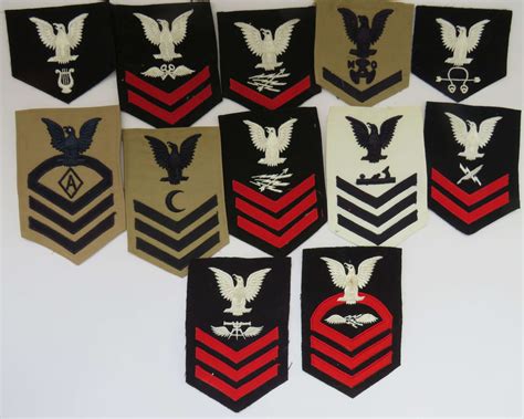 Selection of American Navy Rank Badges in General / other