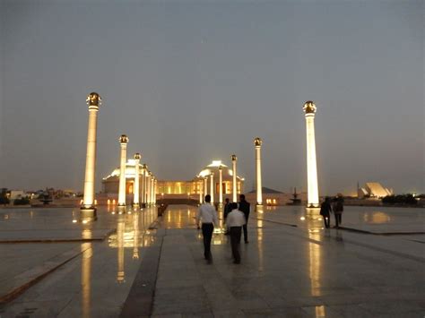 Evening walk in Ambedkar Park Lucknow - Coveringindia