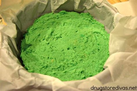 Italian Rainbow Cookie Cake | Drugstore Divas