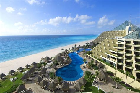 Top 12 best luxury resorts in Cancun - Mexico - Luxuryhoteldeals.travel