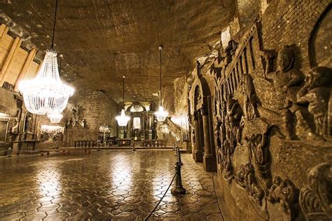 How to Visit Wieliczka Salt Mine near Krakow (+Best Tours)