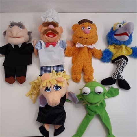 The Muppets Show plush hand puppets - (Disney)