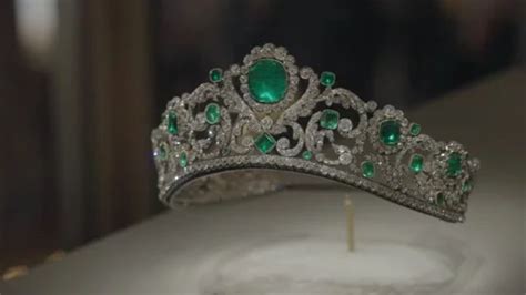 The French Crown Jewels at Louvre Museum... | Stock Video | Pond5