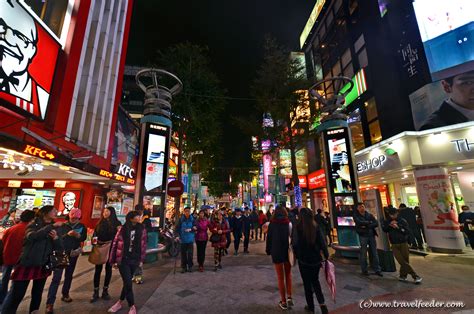 Travel snapshot - Ximending shopping district of Taipei