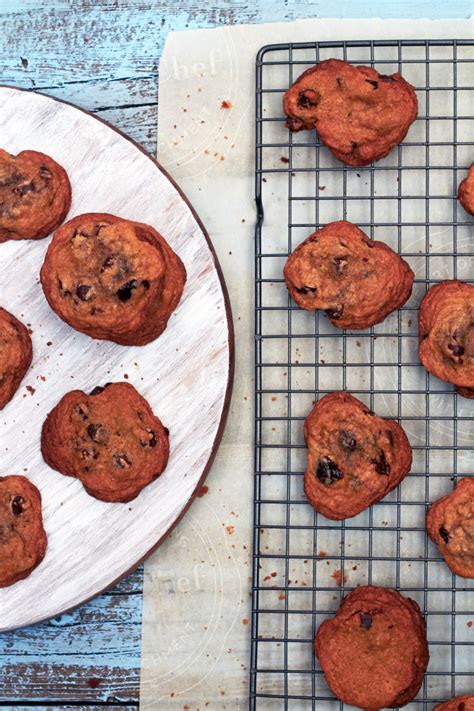 Dried Cherry & Chocolate Chip Cookies | The Messy Baker