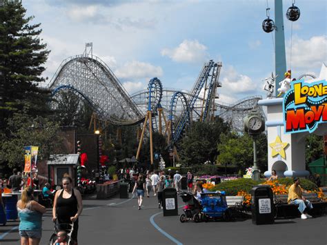 MA - Six Flags New England - 1909 Mangels/Illions - CarouselHistory ...