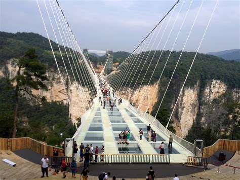 ZHANGJIAJIE NATIONAL FOREST PARK, China: World Tallest and Longest ...