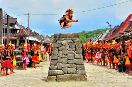 Traditional stone jumping in Nias, Indonesia ~ travell and culture