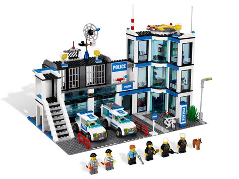 Police Station 7498 | City | Brick Browse | Shop LEGO®