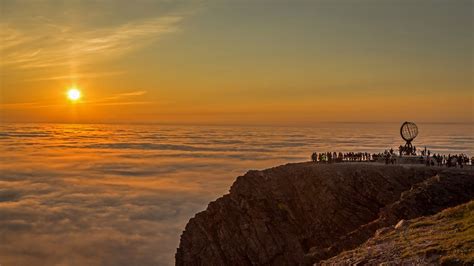 Midnight sun at North Cape, Norway | Peapix