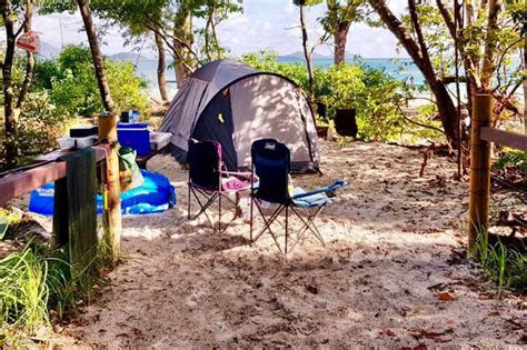 Whitehaven Beach Camping Whitsunday Island (Local Tips)