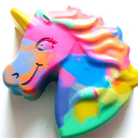 Unicorn Crayon | Rainbow crayons, Diy crayons, Diy gifts for kids