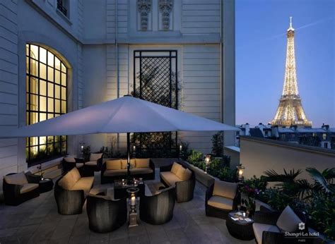 Top 10 Paris Hotels Close to the Eiffel Tower