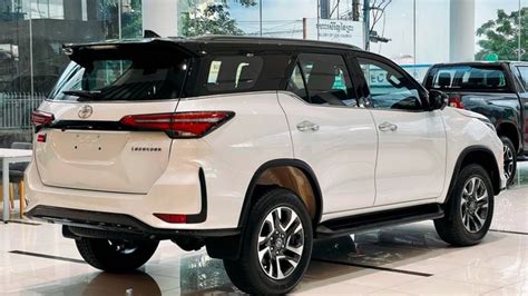 2023 Fortuner legender Sport 2.8 4X4 6AT / In-Depth Warkaround Exterior ...