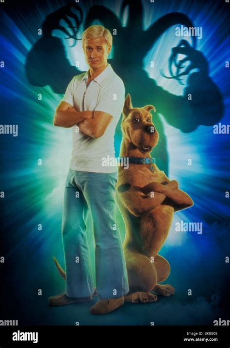 Scooby doo freddie prinze jr 2002 hi-res stock photography and images ...