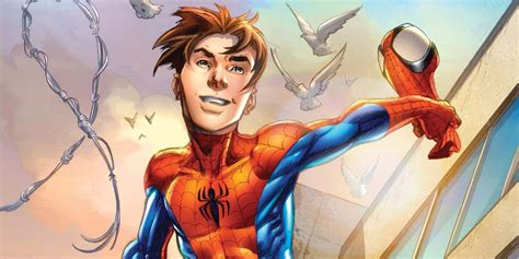 Spider-Man Actor Tom Holland Shows Off Peter Parker Haircut