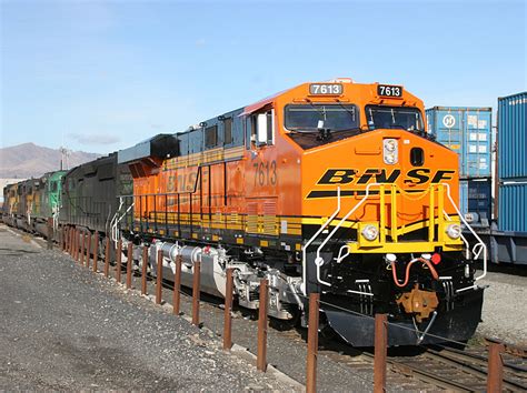 Image - New BNSF GEVO.jpg - Trains And Locomotives Wiki