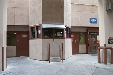 Inmate entrance at Inmate Reception Center (IRC) | LA County Jails ...