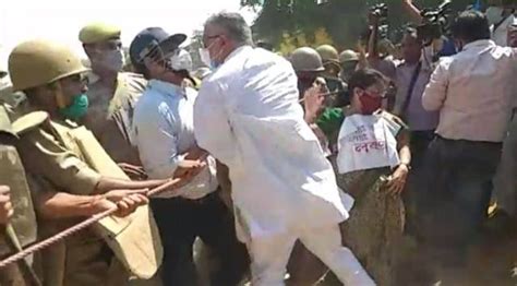 Now, TMC MPs barred from entering Hathras, roughed up by UP police ...