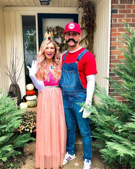 The 20 Best Couples Halloween Costume Ideas for 2020 - Wonder Forest