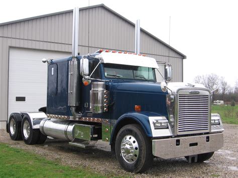 Peterbilt 359 Classic:picture # 4 , reviews, news, specs, buy car