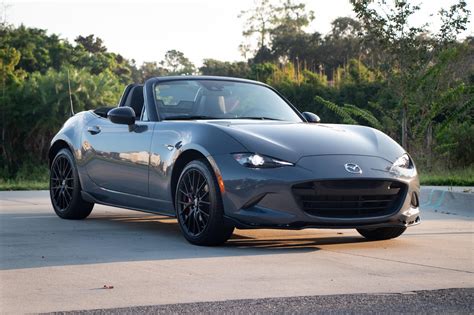 2022 Mazda MX-5 Miata Review, Pricing | MX-5 Miata Convertible Models ...