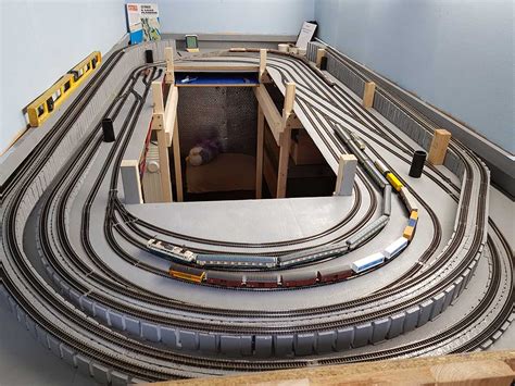 Multi level N scale - Model railroad layouts plansModel railroad ...