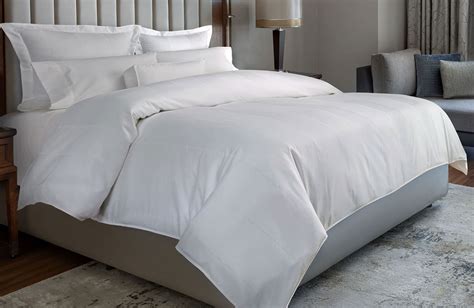 Luxury Hotel Bedding Sets / Hotel Luxury Bedding Sets and More - Ease ...