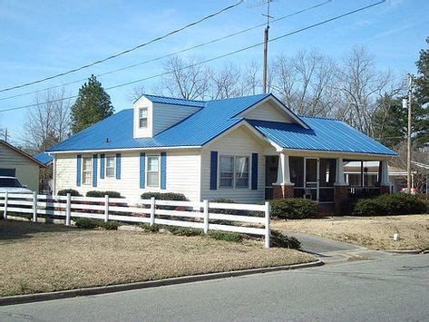 Ocean Blue Metal Roof | We love this bright blue metal roof.… | Flickr ...