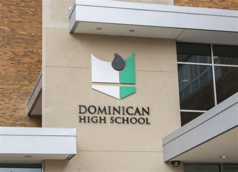 Admissions – Dominican High School