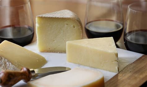 Tips for Pairing the Best Cheeses with Cabernet Sauvignon