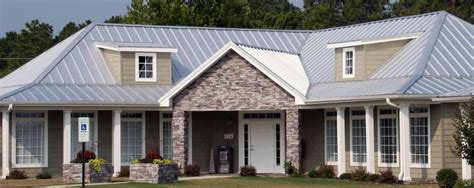 Pros and cons of metal roofs - Top Notch Roofers