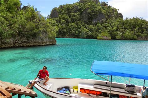 Island hopping and snorkeling tour in Fam Islands