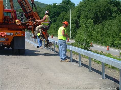 Box Beam Steel Guardrail Installation | L. S. LEE, INC.