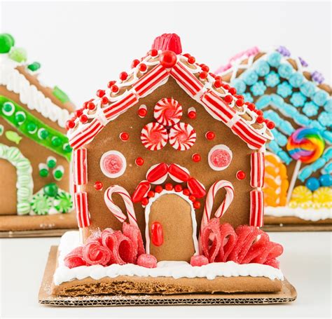 Christmas Gingerbread House Decorating Ideas