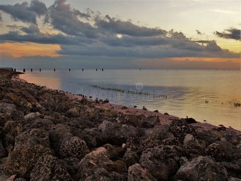 Lake Okeechobee Sunset stock image. Image of dusk, clouds - 100766037