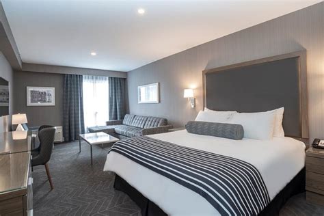 SANDMAN SIGNATURE OTTAWA AIRPORT HOTEL - Updated 2024 Prices (Canada)