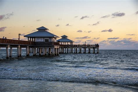 To the Beach: The 5 Best Cities to Live in Florida - A NEWS STORY