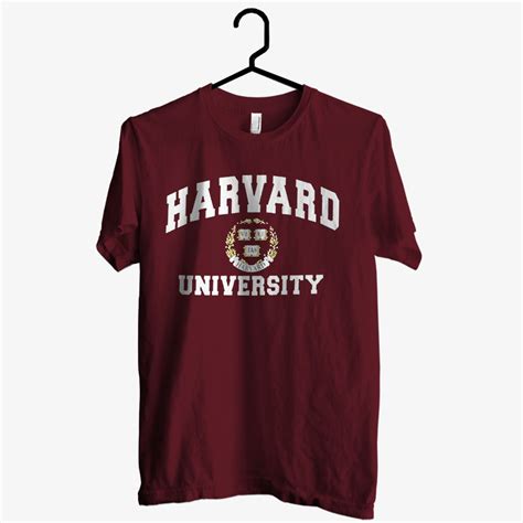 Harvard University T shirt | University tshirt, Harvard shirt ...