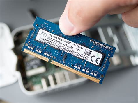 Hardware Upgrade: How To Install New RAM